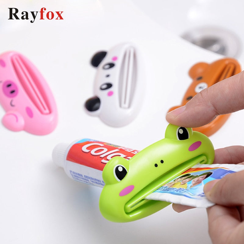 1PC Multifunction Kitchen Accessories Tools Cartoon Toothpaste Squeezer Useful Home Bathroom Decoration Kitchen Gadgets Random.